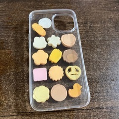 iPhone 13・iPhone 14 ハンドメイド　スマホケース　お菓子・スイーツの画像