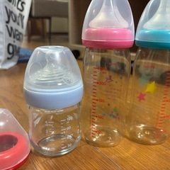 【まとめ売り】哺乳瓶　の画像