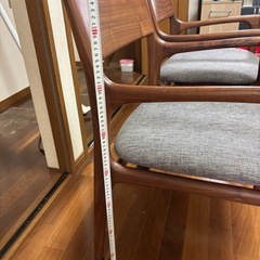 ダイニングチェアの画像