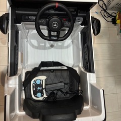 子供用電動自動車ベンツの画像