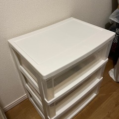 プラスチック3段収納ケースの画像