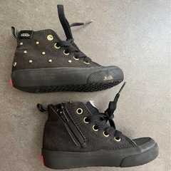 VANSスタッズスニーカー15cmの画像