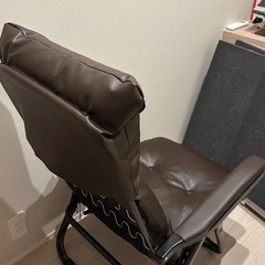 ビータリクライニングアームチェアの画像