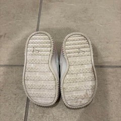 PUMA プーマ　ベビー　スニーカー　靴　13cmの画像