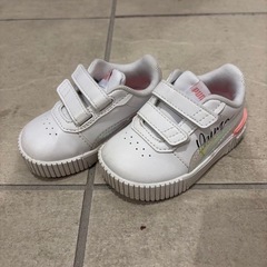PUMA プーマ　ベビー　スニーカー　靴　13cmの画像