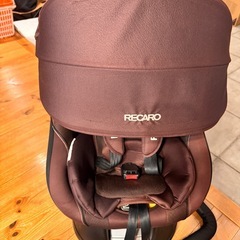 レカロチャイルドシート/RECARO startx/シートベルトタイプ/コンビの画像