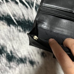 フェラガモ長財布使用感あり訳ありの画像