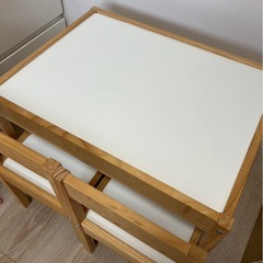 IKEA 子供用　キッチン　テーブルイスセット
の画像