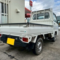 低走行5万キロ台の人気の軽トラ入りました☆しかも4WD‼️月々1万円〜分割可‼️働くくるま☆車検2年付き！【名義変更代込み】大人気☆スバル サンバートラック ☆サ・働く車☆純正ラジオ付き☆ドラレコ付き☆実用性バツグン！事故修復歴無し！そのまま乗って帰れますの画像