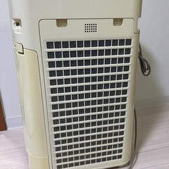 無料　シャープ　加湿空気清浄機　KC-50E1-W 2014年の画像