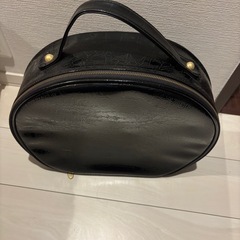 旅行バッグの画像