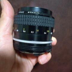 良品　Nikon Ai NIKKOR 35mm F2　分解清掃済の画像
