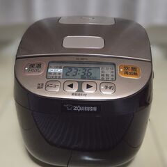 炊飯器の画像