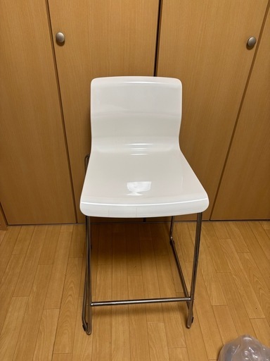 イケヤのイス　