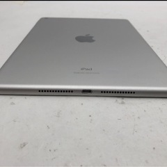 iPad 第7世代 32GB Wi-Fiモデルの画像