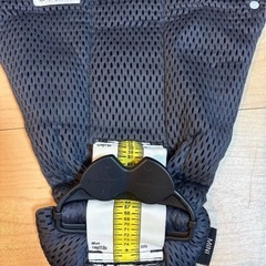 ベビービョルン   抱っこ紐　ベビーキャリアMINIの画像