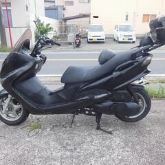 YAMAHA マジェスティ125FI カスタム ブラック セル始動 オイル交換他 お金かけ整備　納車整備点検済み　登録後すぐ乗り出せます。直接引き渡し　配送手配も可の画像