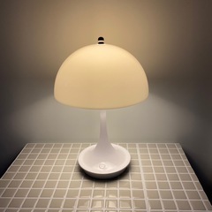 テーブルランプ②の画像