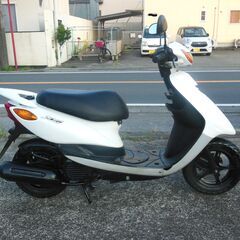 YAMAHA JOGZR仕様 4スト FI　低燃費 バッテリーやバルブ　プラグ他新品　OIL交換等　納車点検 軽整備済み　すぐ乗り出せますの画像