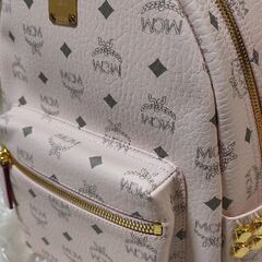 MCM地雷系パウダーピンクリュック【新品未使用】の画像