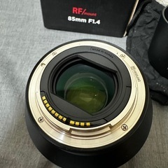 ROKINON(SAMYANG) AF 85mm f1.4 RFマウントの画像