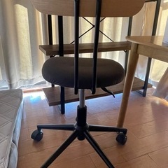デスクチェアの画像