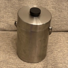 【三軒茶屋で引き渡し】ステンレス製 アイスペール（トング付き）の画像