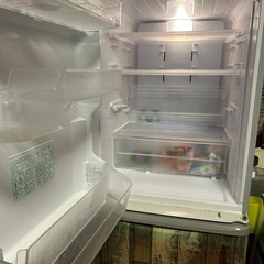 冷蔵庫　シャープの画像