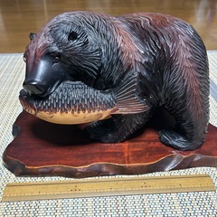 木彫りの熊　の画像