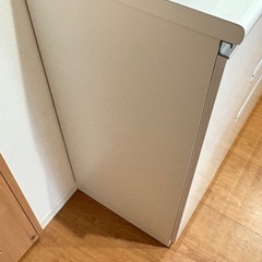 美品　140cmしっかりしたキッチンボードの画像