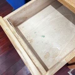 学習机、椅子の画像