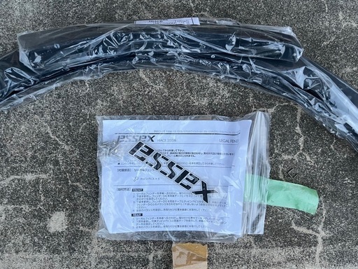 200系ハイエース　ESSEXリーガルフェンダー　6mm