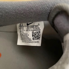 【未使用】NIKE エアフォース1 07LXの画像