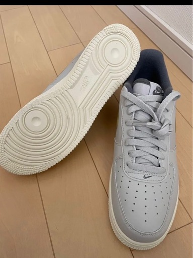 【未使用】NIKE エアフォース1 07LX