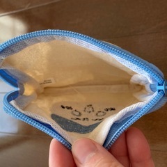 ハチワレ　ポーチの画像