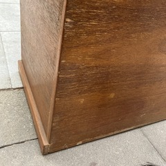 ９月処分！なんと頑丈な木の箱の画像