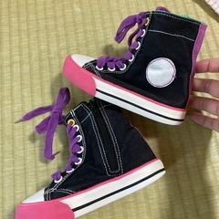 コンバース風なスニーカー 15サイズ 15センチの画像