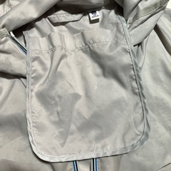 UNIQLO 110 ポケッタブルパーカーの画像