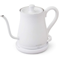 【中古】アイリスオーヤマ 電気ケトル ドリップ式 600ml アンティーク調 ホワイト IKE-C600-Wの画像