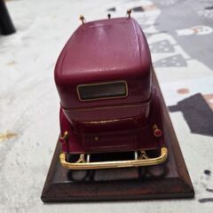 クラッシクカーミニチュアモデルの画像