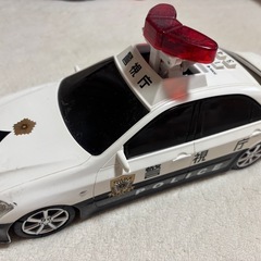 音の鳴るパトカーなど車のおもちゃの画像