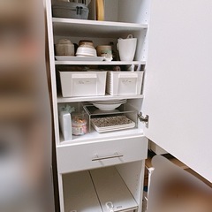 食器棚　　ゴミ箱収納　の画像