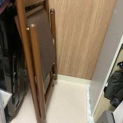 ニトリ木製折り畳み椅子の画像