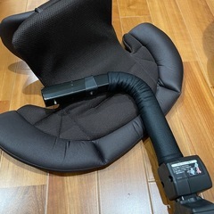 【美品】Combi_コンビチャイルドシート_CB-UTC ソリッドブラウン  の画像
