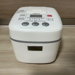 山善 炊飯器 3合炊き 2020年製の画像