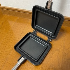 ホット サンドメーカーの画像