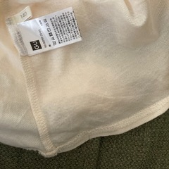 GU カットソー　サイズ140の画像