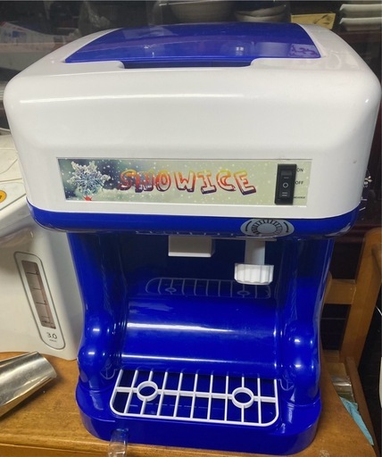 購入後 一度使用 電動かき氷機 業務用/家庭用 バラ氷対応 氷砕 スムージー WF-A188 2L 業務用 電動かき氷機 100V