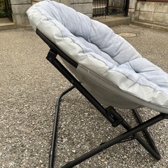 折畳椅子の画像