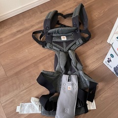 【美品】ergobaby 抱っこ紐の画像